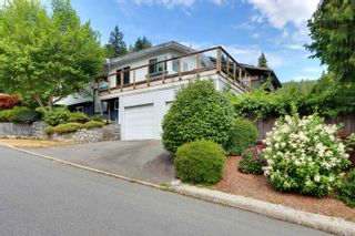 Main Photo: 920 HENDECOURT Road in North Vancouver: Lynn Valley House for sale : MLS®# R2715830