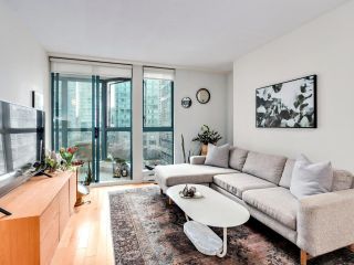 Photo 1: 1007 1238 MELVILLE Street in Vancouver: Coal Harbour Condo for sale (Vancouver West)  : MLS®# R2862163