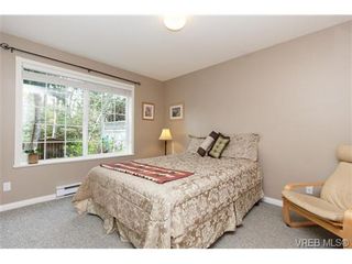 Photo 10: 4 14 Erskine Lane in VICTORIA: VR Hospital Row/Townhouse for sale (View Royal)  : MLS®# 697785