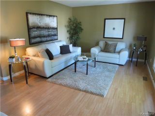 Photo 2: 66 Bank Avenue in WINNIPEG: St Vital Residential for sale (South East Winnipeg)  : MLS®# 1418247