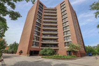 Photo 3: 408 255 Wellington Crescent in Winnipeg: Crescentwood Condominium for sale (1B)  : MLS®# 202216024