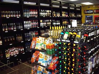 Photo 1: Liquor store and pub with property in Greater Vancouver: Commercial for sale (Vancouver) 
