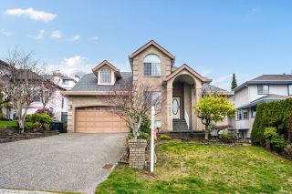 Photo 1: 2655 SANDSTONE Crescent in Coquitlam: Westwood Plateau House for sale : MLS®# R2819905
