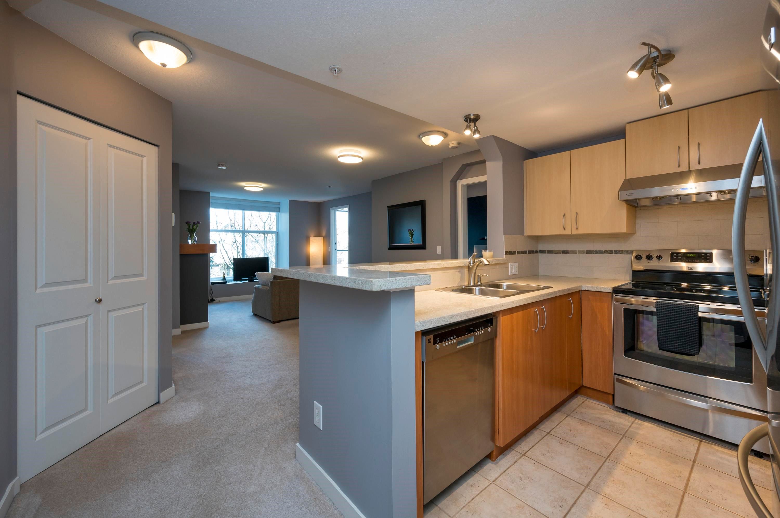 Photo 8: Photos: 201 5700 ANDREWS Road in Richmond: Steveston South Condo for sale in "RIVER'S REACH" : MLS®# R2672225