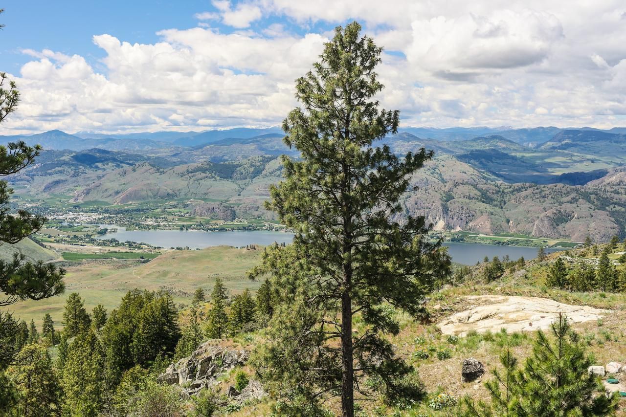 Main Photo: 210 PEREGRINE Place, in Osoyoos: Vacant Land for sale : MLS®# 194357