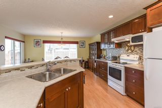 Photo 20: 686 Olympic Dr in Comox: CV Comox (Town of) House for sale (Comox Valley)  : MLS®# 895592