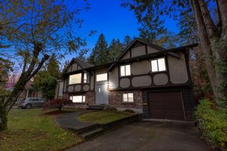 Photo 1: 9348 149A Street in Surrey: Fleetwood Tynehead House for sale : MLS®# R2832157