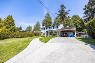 Photo 2: 952 PACIFIC Drive in Delta: English Bluff House for sale in "The Village" (Tsawwassen)  : MLS®# R2682577
