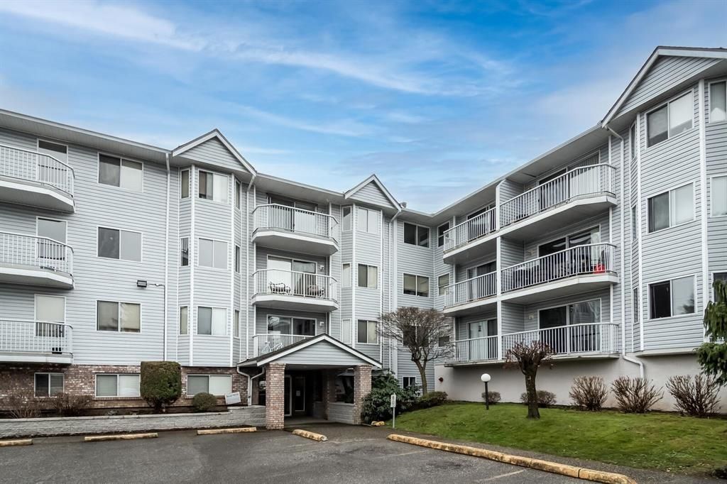 Main Photo: 214 2750 FULLER Street in Abbotsford: Central Abbotsford Condo for sale in "VALLEYVIEW TERRACE" : MLS®# R2722225