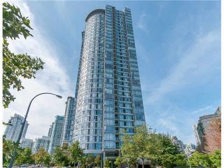 Photo 1: 2106 1033 MARINASIDE CRESCENT in Vancouver: Yaletown Condo for sale (Vancouver West)  : MLS®# V1140336