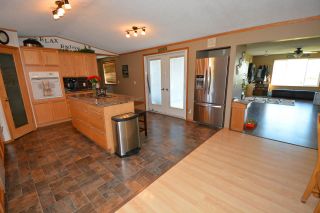 Photo 6: 4855 CECIL LAKE Road in Fort St. John: Fort St. John - Rural E 100th Manufactured Home for sale (Fort St. John (Zone 60))  : MLS®# R2196614