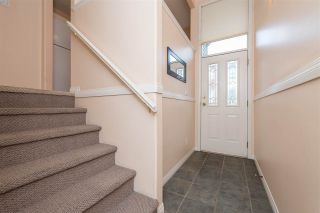 Photo 2: 32 9470 HAZEL Street in Chilliwack: Chilliwack E Young-Yale Townhouse for sale in "Hawthorn Place" : MLS®# R2418100