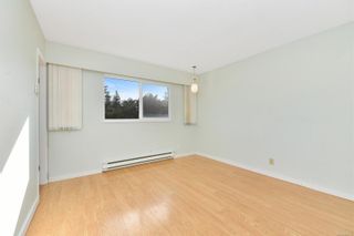 Photo 10: 1977 Blackthorn Dr in Central Saanich: CS Saanichton House for sale : MLS®# 954736
