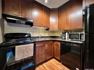 Photo 2: 103 1013 Lansdowne Avenue in Saskatoon: Nutana Residential for sale : MLS®# SK917455