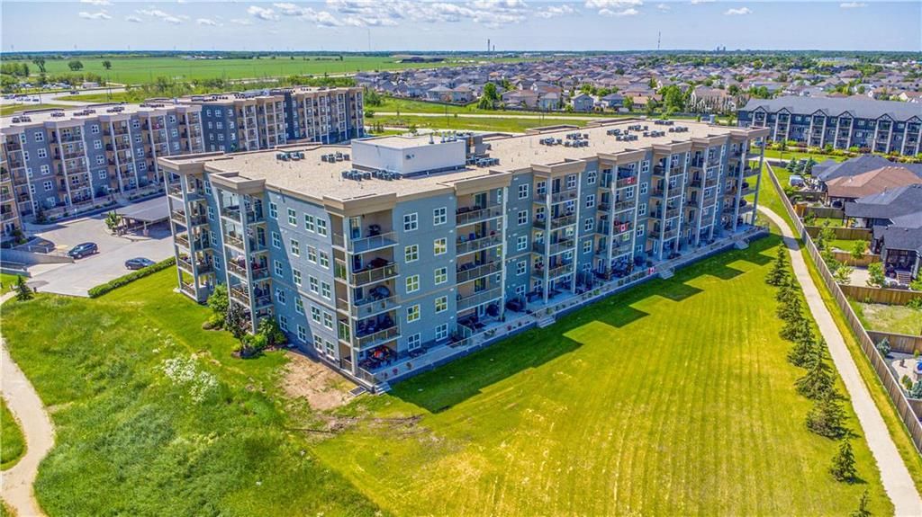 Main Photo: 308 130 Creek Bend Road in Winnipeg: River Park South Condominium for sale (2F)  : MLS®# 202215485