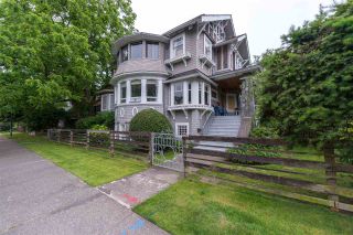 Photo 2: 1902 BLENHEIM Street in Vancouver: Kitsilano House for sale (Vancouver West)  : MLS®# R2079210