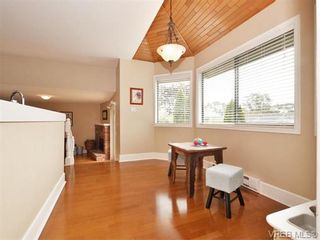 Photo 7: 4027 Hopesmore Dr in VICTORIA: SE Mt Doug House for sale (Saanich East)  : MLS®# 742571