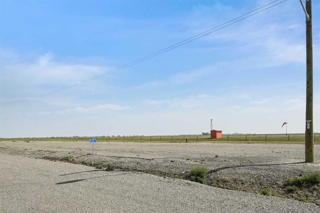 Main Photo: 33 LANCASTER Drive: Claresholm Commercial Land for sale : MLS®# A2076677