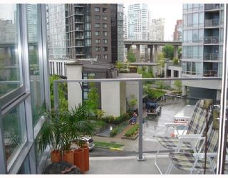 Photo 7: 503 1438 RICHARDS Street in Vancouver: False Creek North Condo for sale (Vancouver West)  : MLS®# V751605