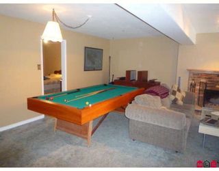 Photo 6: 19707 46TH AV in Langley: House for sale : MLS®# F2906022