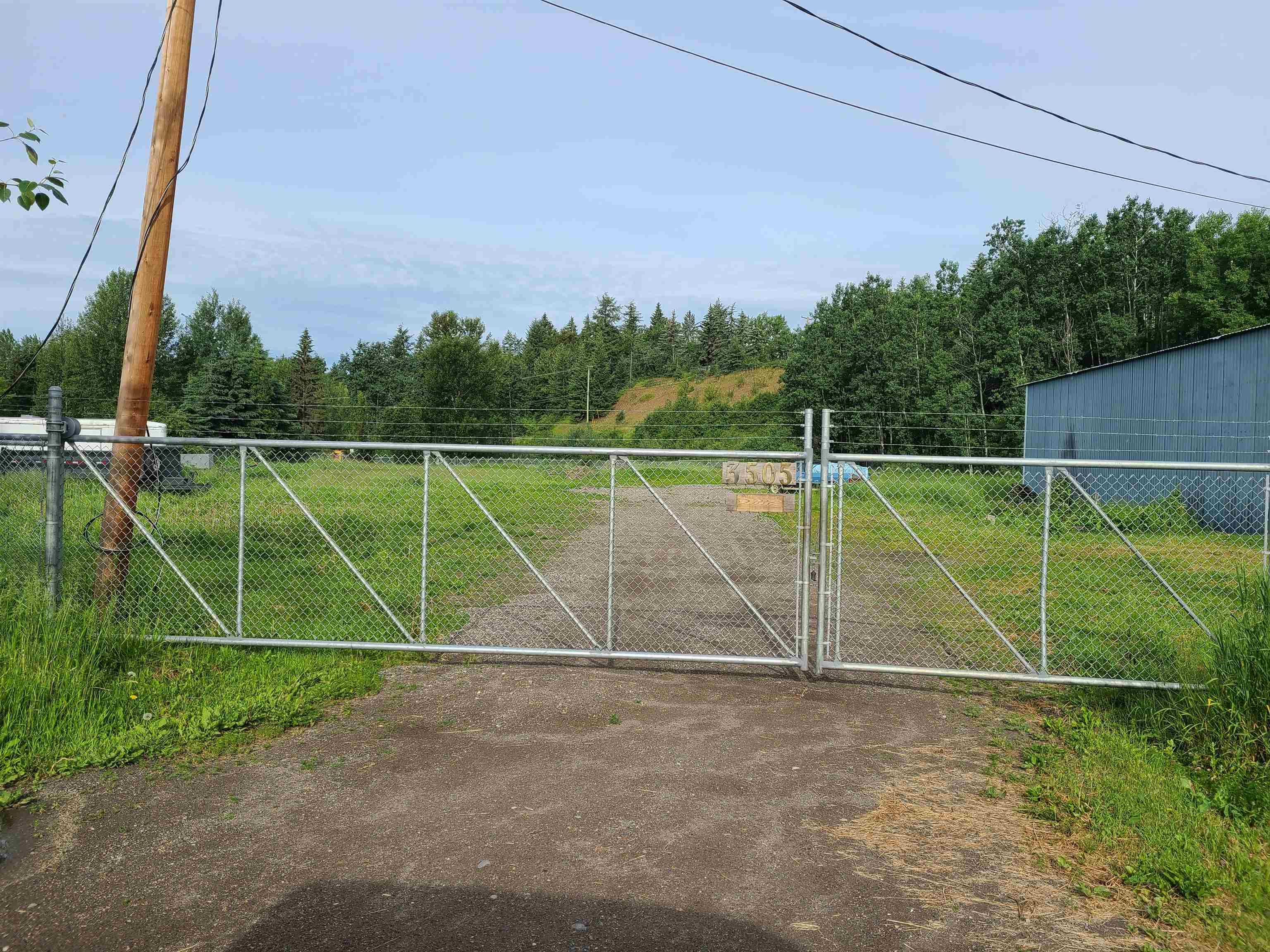Main Photo: 3505 PIERREROY Road in Prince George: Fraserview Industrial for lease (PG City West)  : MLS®# C8049791