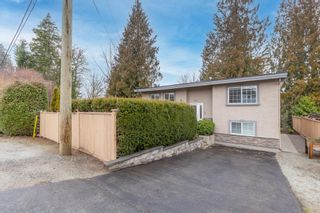 Photo 1: 31809 SILVERDALE Avenue in Mission: Mission BC House for sale : MLS®# R2748426