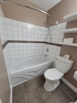 Photo 5: 28 9 Pearson Place in Saskatoon: Confederation Park Residential for sale : MLS®# SK920240