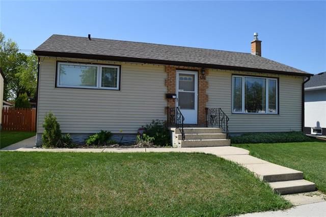 Main Photo: 820 Polson Avenue in Winnipeg: Sinclair Park Residential for sale (4C)  : MLS®# 1914616