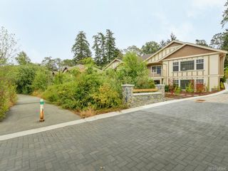 Photo 9: 1 3933 South Valley Dr in Saanich: SW Strawberry Vale Row/Townhouse for sale (Saanich West)  : MLS®# 843440