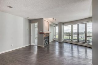 Photo 1: 1605 1078 6 Avenue SW in Calgary: Downtown West End Apartment for sale : MLS®# A2071202