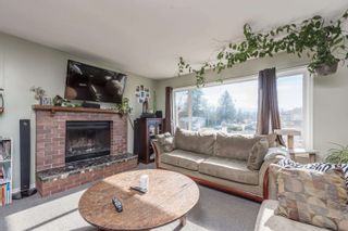 Photo 2: 45381 LABELLE Avenue in Chilliwack: Chilliwack Proper West House for sale : MLS®# R2734410