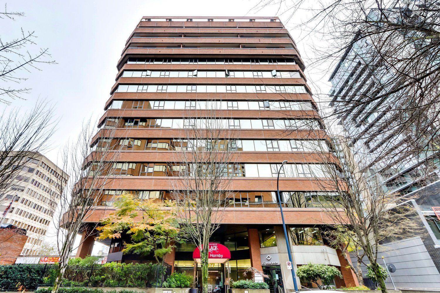Main Photo: 707 1177 HORNBY Street in Vancouver: Downtown VW Condo for sale in "LONDON PLACE" (Vancouver West)  : MLS®# R2632098