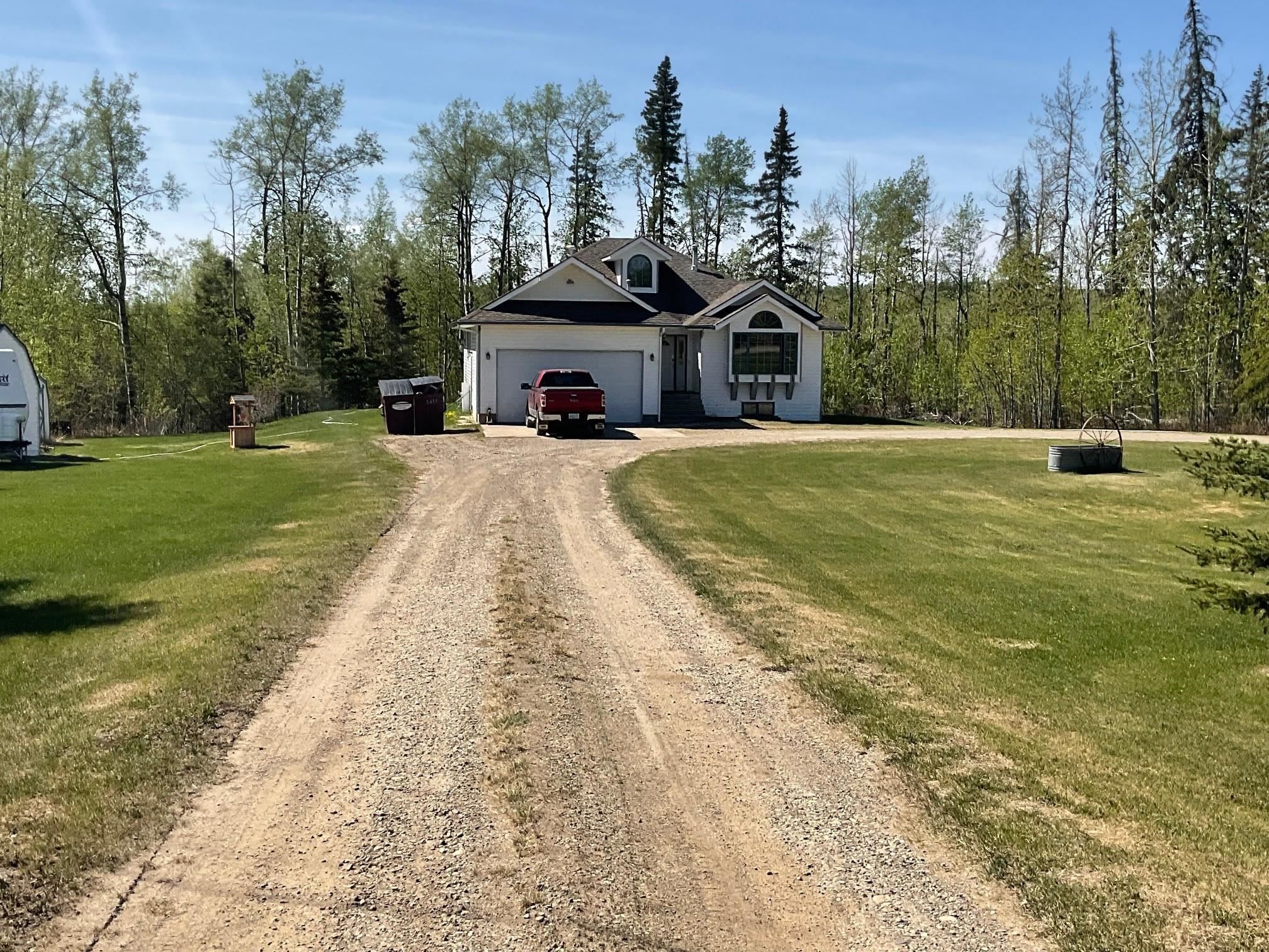 Main Photo: 14259 EVERGREEN Road in Charlie Lake: Fort St. John - Rural W 100th House for sale in "Evergreen Subdivision" (Fort St. John)  : MLS®# R2779835