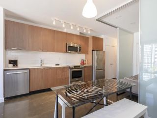 Photo 14: 513 221 UNION Street in Vancouver: Mount Pleasant VE Condo for sale in "V6A" (Vancouver East)  : MLS®# R2267246