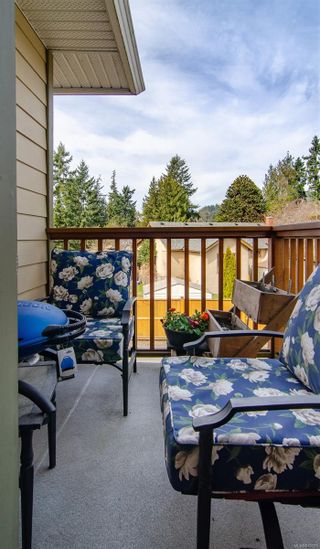 Photo 8: 137 951 Goldstream Ave in Langford: La Goldstream Row/Townhouse for sale : MLS®# 870115
