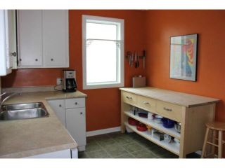 Photo 2: 88 Handyside Avenue in WINNIPEG: St Vital Residential for sale (South East Winnipeg)  : MLS®# 1210177