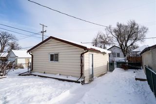 Photo 18: 1085 Dominion Street in Winnipeg: Sargent Park Residential for sale (5C)  : MLS®# 202226939