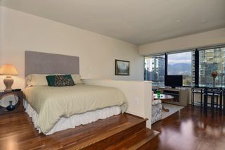 Photo 6: 704 1333 W GEORGIA Street in Vancouver: Coal Harbour Condo for sale (Vancouver West)  : MLS®# V995092