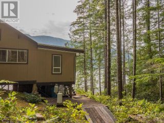 Photo 33: 9302 POWELL LAKE in Powell River: House for sale : MLS®# 17937