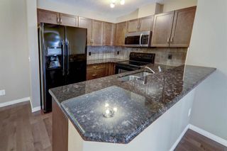 Photo 8: 2121 115 Prestwick Villas SE in Calgary: McKenzie Towne Apartment for sale : MLS®# A2034765