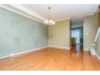 Photo 5: 111 7179 201ST Street in Langley: Willoughby Heights Townhouse for sale in "DENIM" : MLS®# F1447236