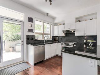 Photo 8: 764 E 29TH AVENUE in Vancouver: Fraser VE Townhouse for sale (Vancouver East)  : MLS®# R2142203