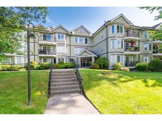 Photo 10: 211 20881 56 Avenue in Langley: Langley City Condo for sale : MLS®# R2569516