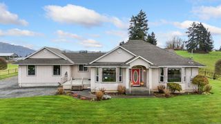 Photo 1: 4779 Wilson Rd in Duncan: Du Cowichan Station/Glenora Single Family Residence for sale : MLS®# 955704