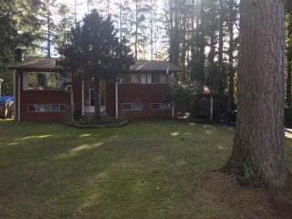 Photo 1: 19702 44 Avenue in Langley: Brookswood Langley House for sale in "BROOKSWOOD" : MLS®# R2137723