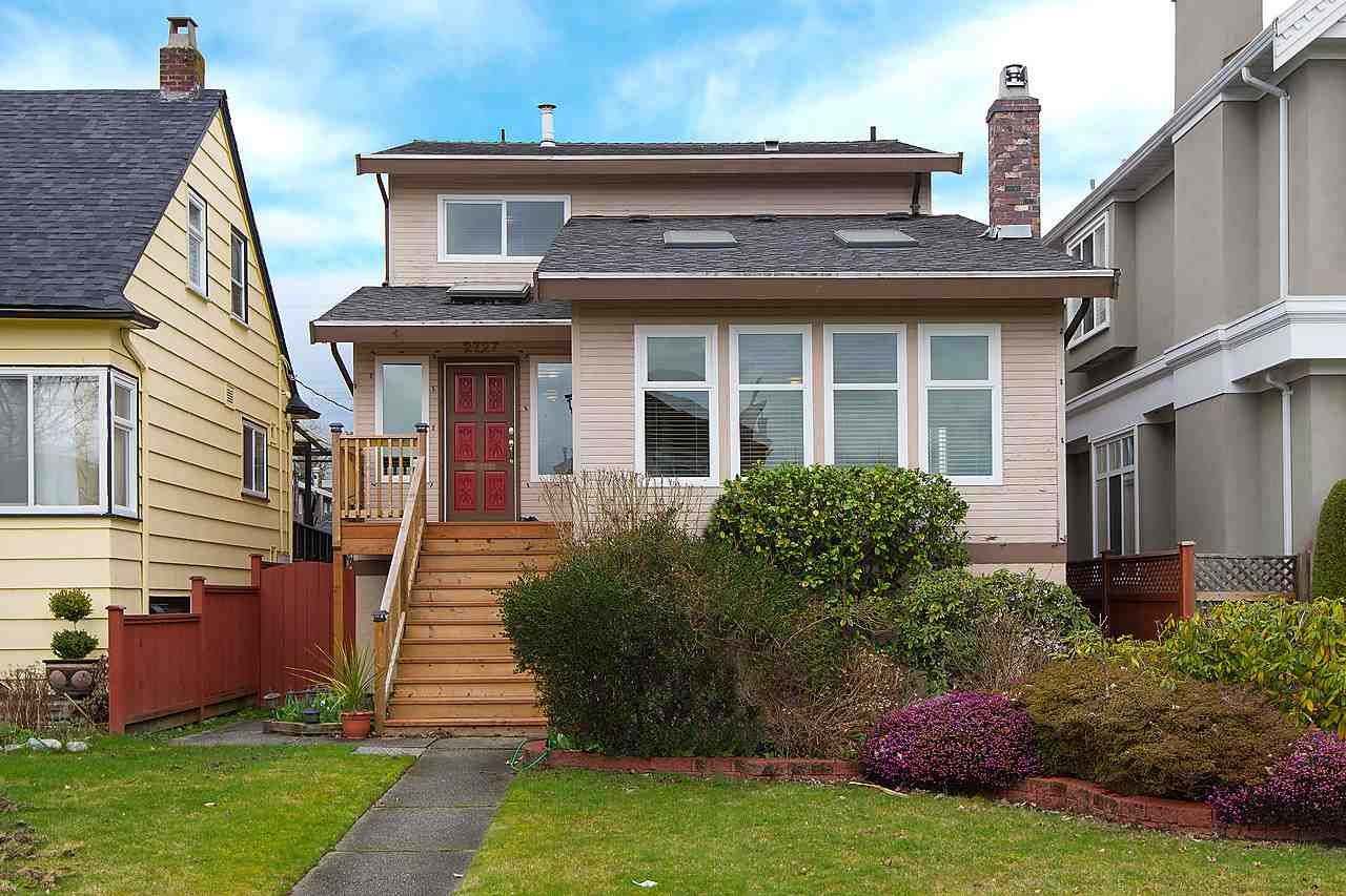 Main Photo: 2727 W 20TH AVENUE in : Arbutus House for sale : MLS®# R2041687