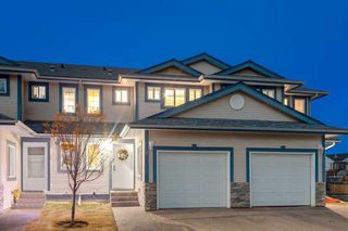 Photo 2: 93 Eversyde Point SW in Calgary: Evergreen Row/Townhouse for sale : MLS®# A2096827