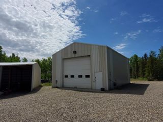 Photo 2: 9635 N 97 Highway in Charlie Lake: Fort St. John - Rural W 100th Manufactured Home for sale (Fort St. John)  : MLS®# R2698135