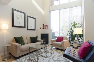 Photo 4: 1207 Marinaside Cresent in The Peninsula: Yaletown Home for sale () 
