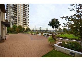 Photo 9: 602 2345 MADISON Avenue in Burnaby: Brentwood Park Condo for sale in "OMA" (Burnaby North)  : MLS®# V916643